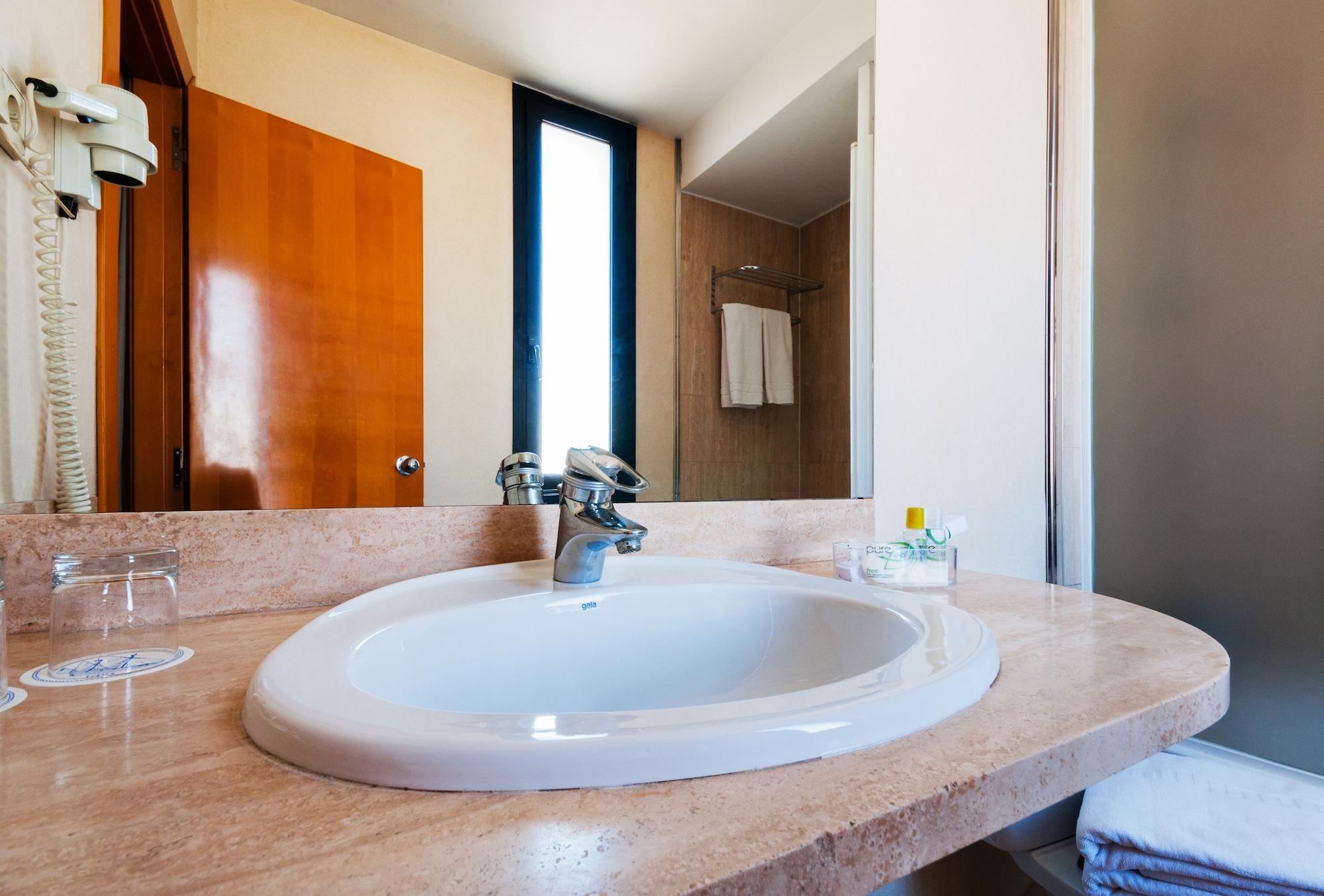 Hotel Villacarlos Valencia Luaran gambar