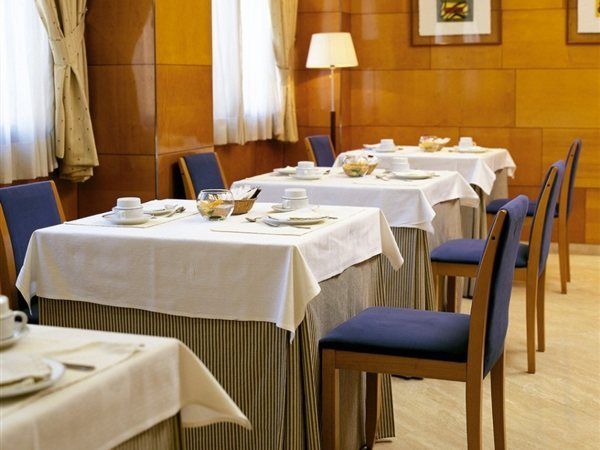 Hotel Villacarlos Valencia Restoran gambar